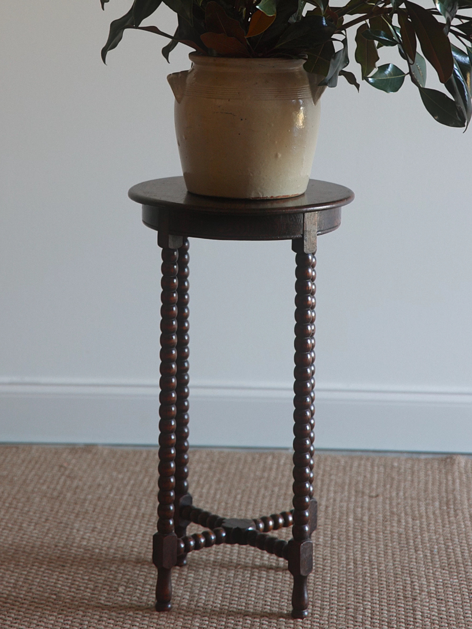 Early 20th-Century Bobbin-Leg Side Table with Tri-Stretcher Base