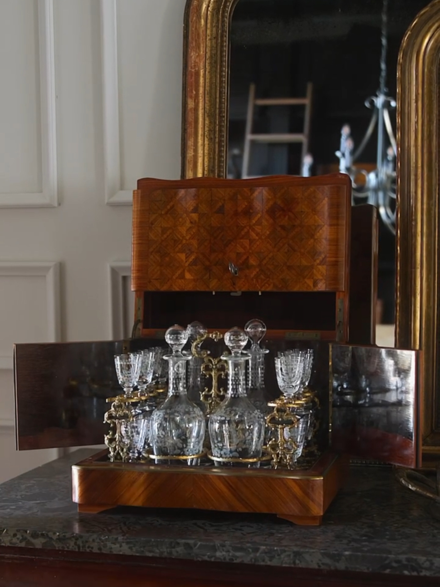 19th Century French Napoleon III Marquetry Tantalus Box with Etched Crystal Decanters