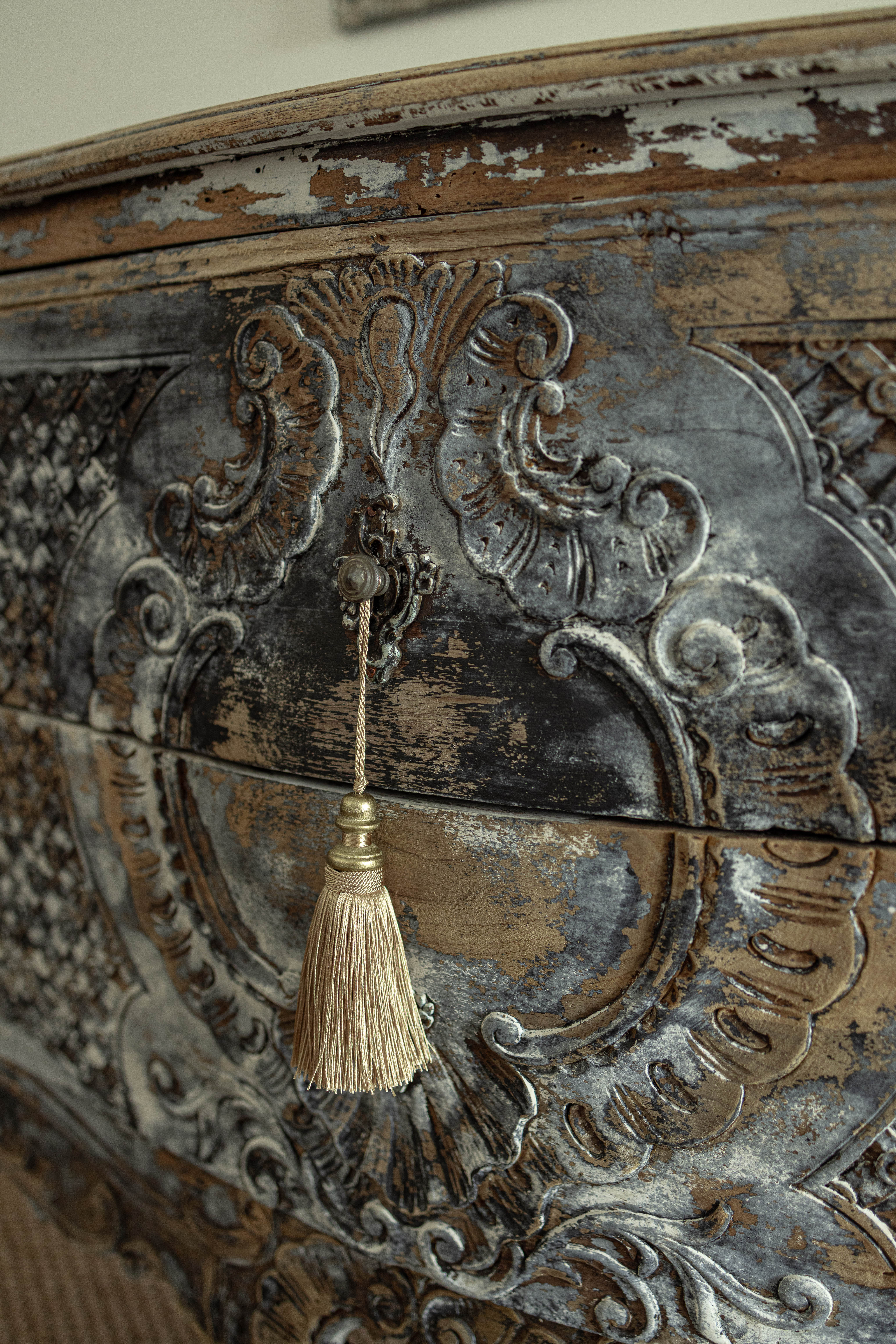 18th-Century Italian Rococo Commode with Original Painted Finish