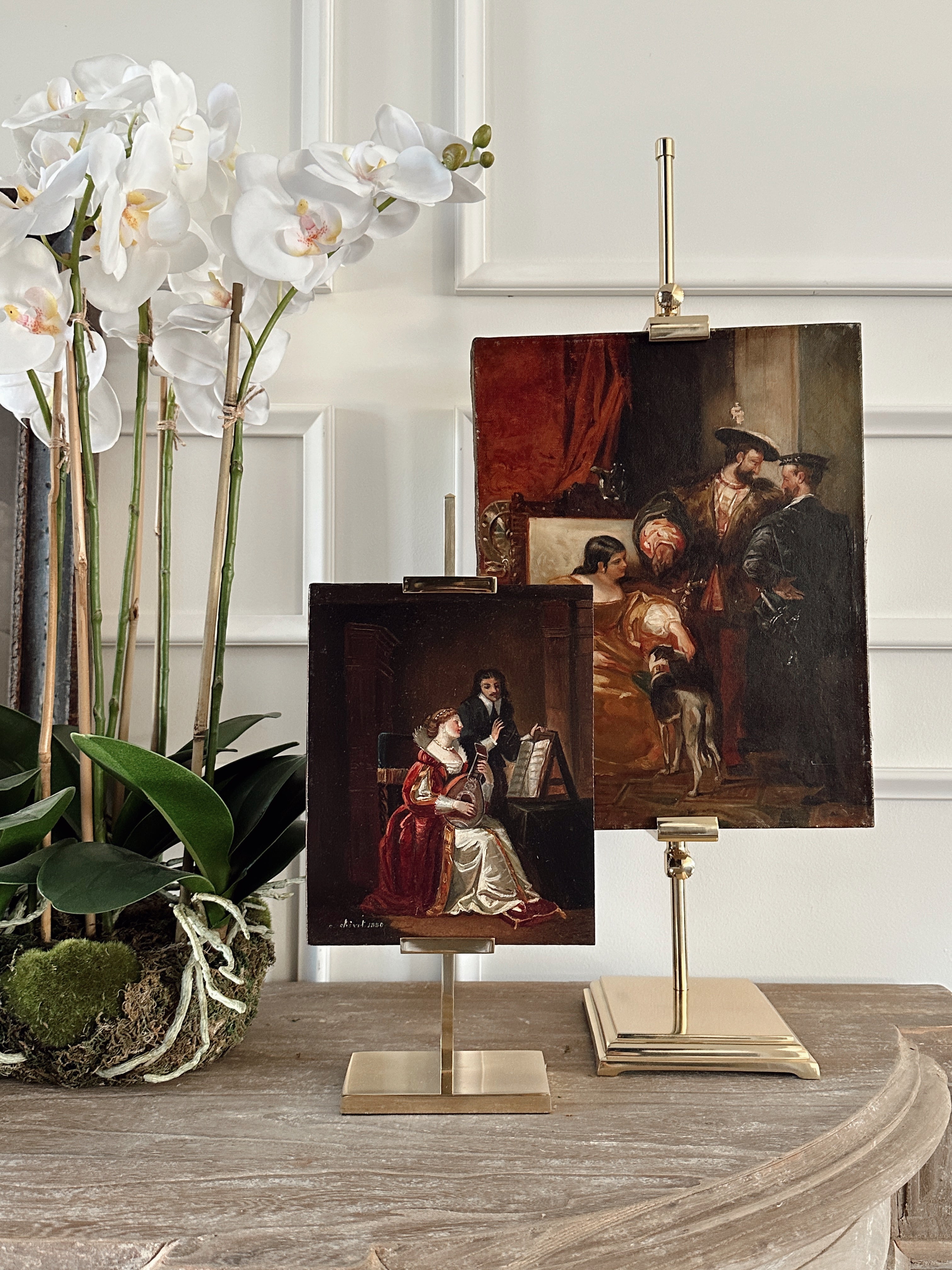 Small Brass Gallery Mount Easel