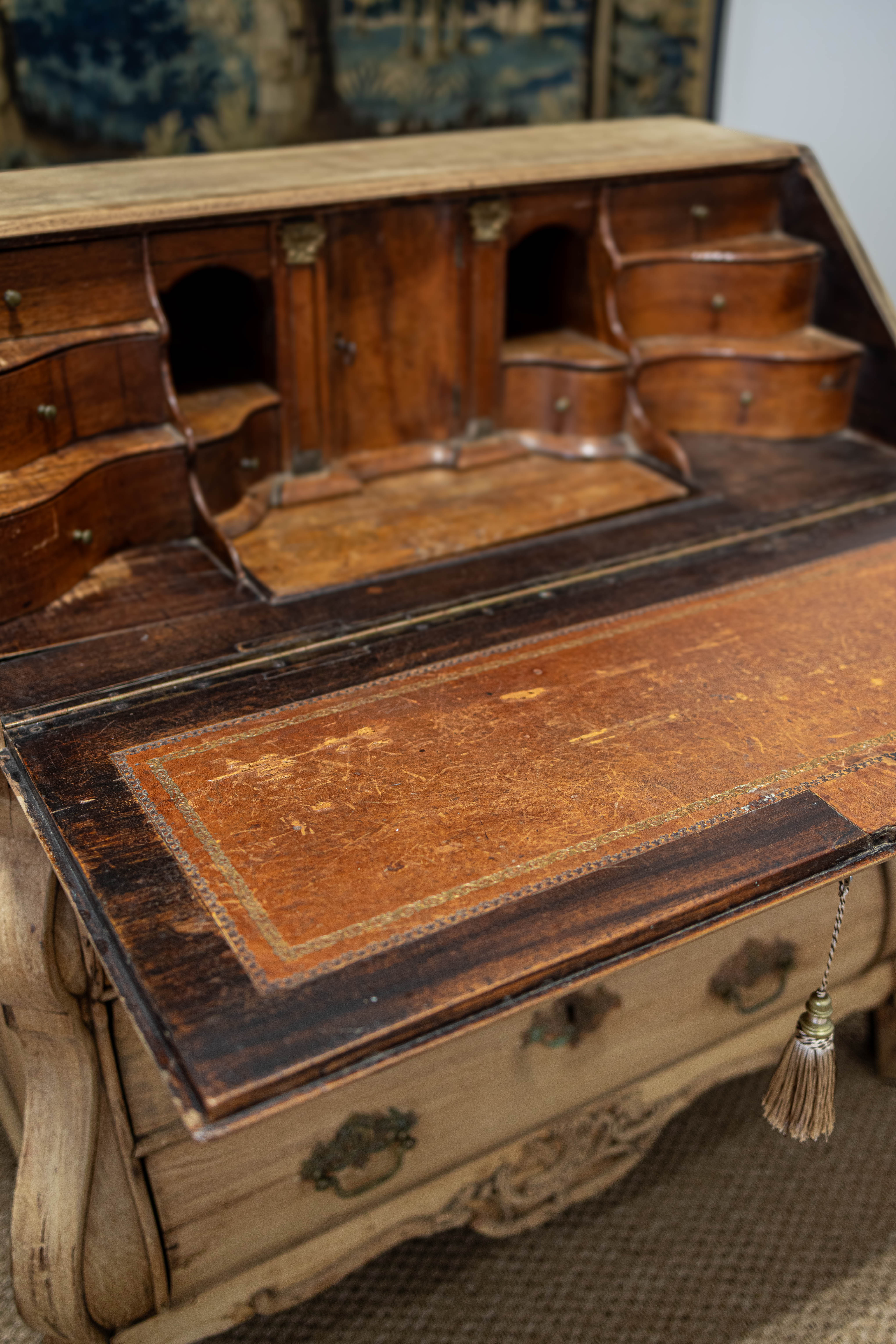 18th Century Dutch Bombe Secretary