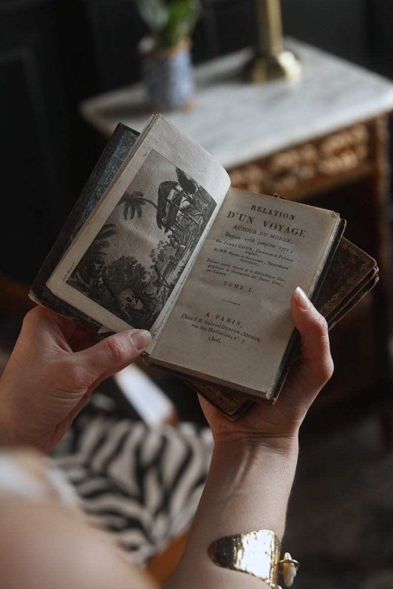 Early 19th Century French Edition - Captain Cook's First Voyage (Three Volume Miniature Set) - 1806