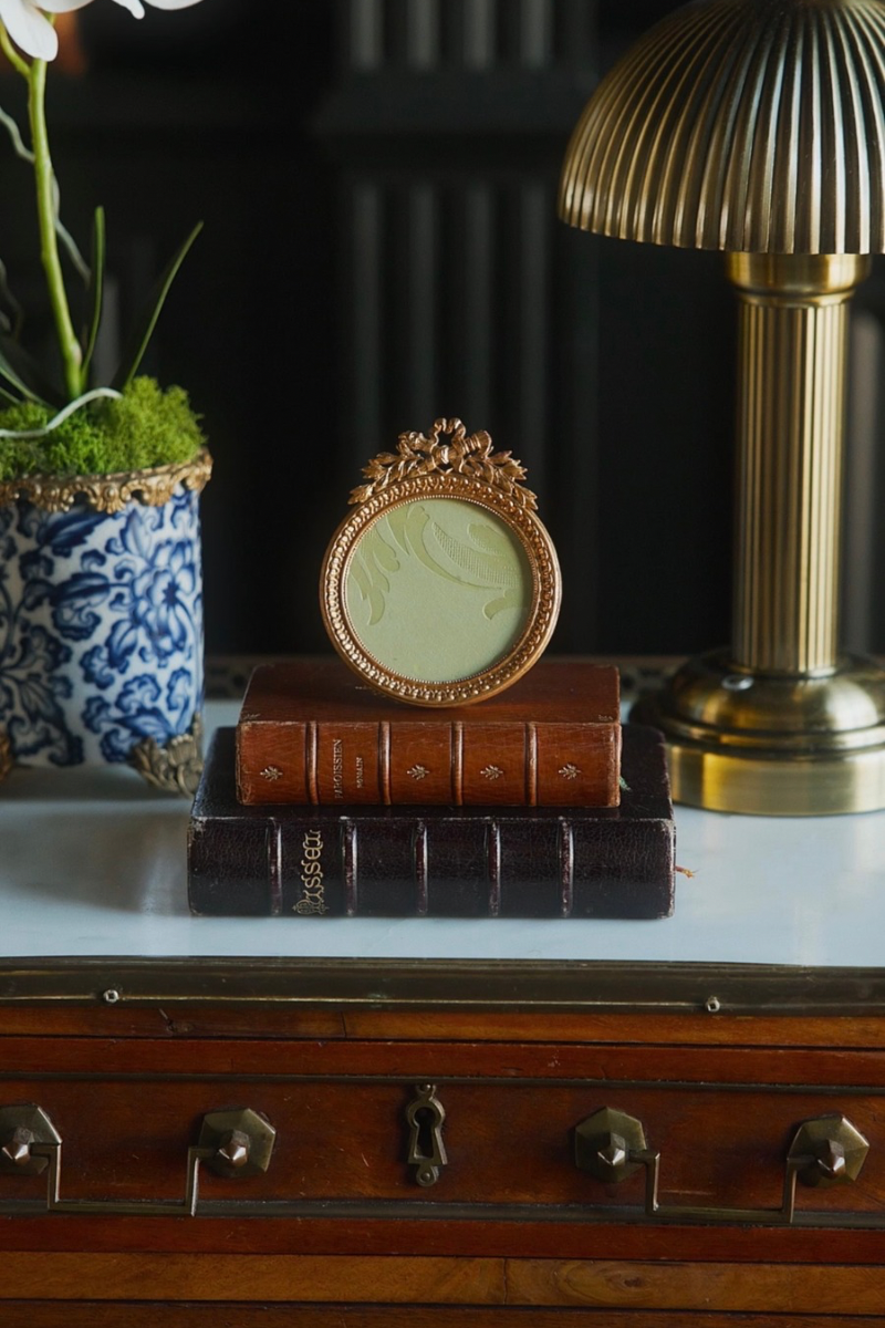 Louis XVI Circular Frame with Ribbon & Foliate Crest