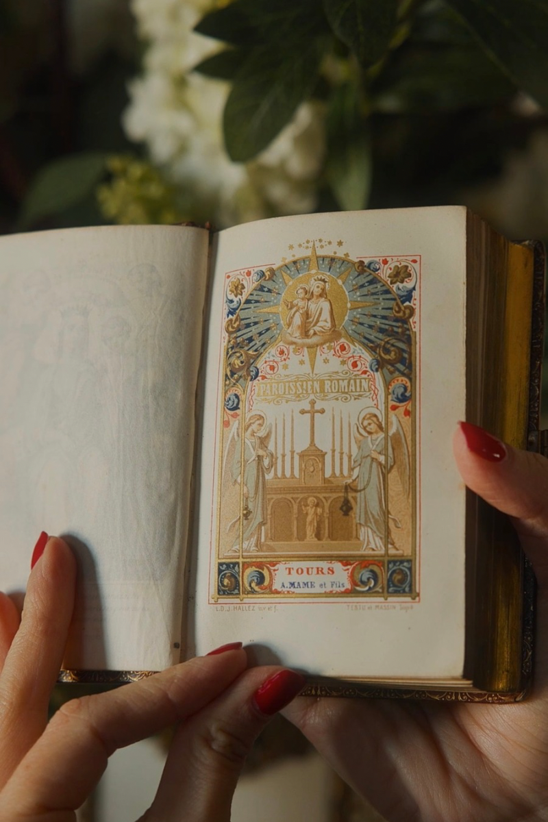 1867 French “Paroissien Romain” Prayer Book — Gilt-Decorated Leather Binding with Ornamental Clasp