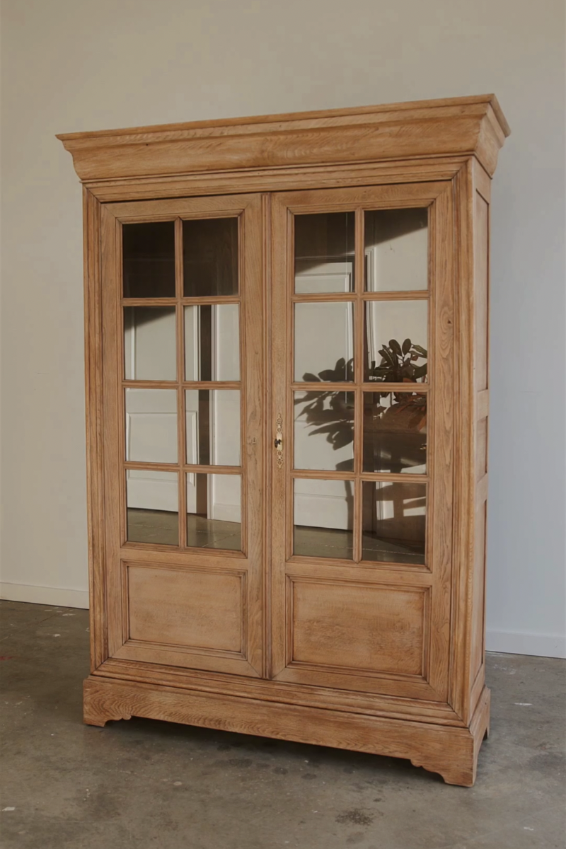 19th Century French Provincial Glazed Oak Cabinet with Paneled Sides