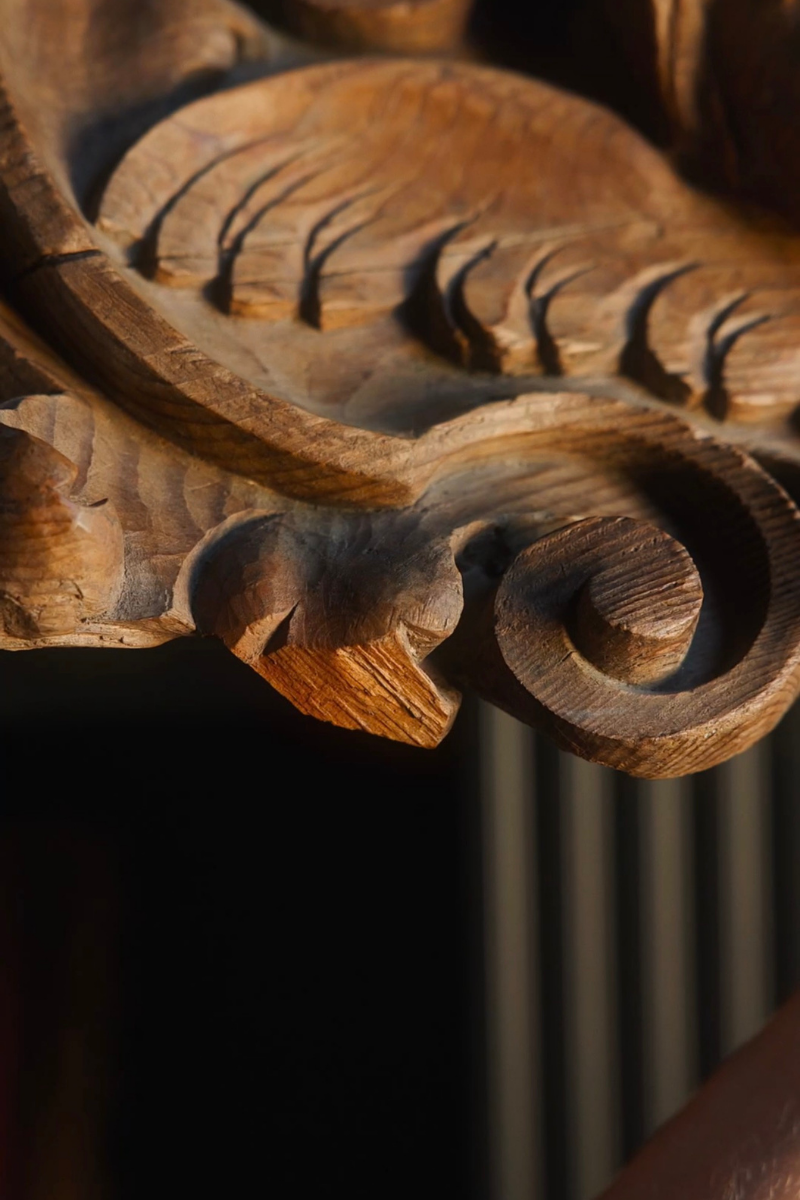 19th-Century Hand-Carved Wooden Cherub with Acanthus Scrollwork