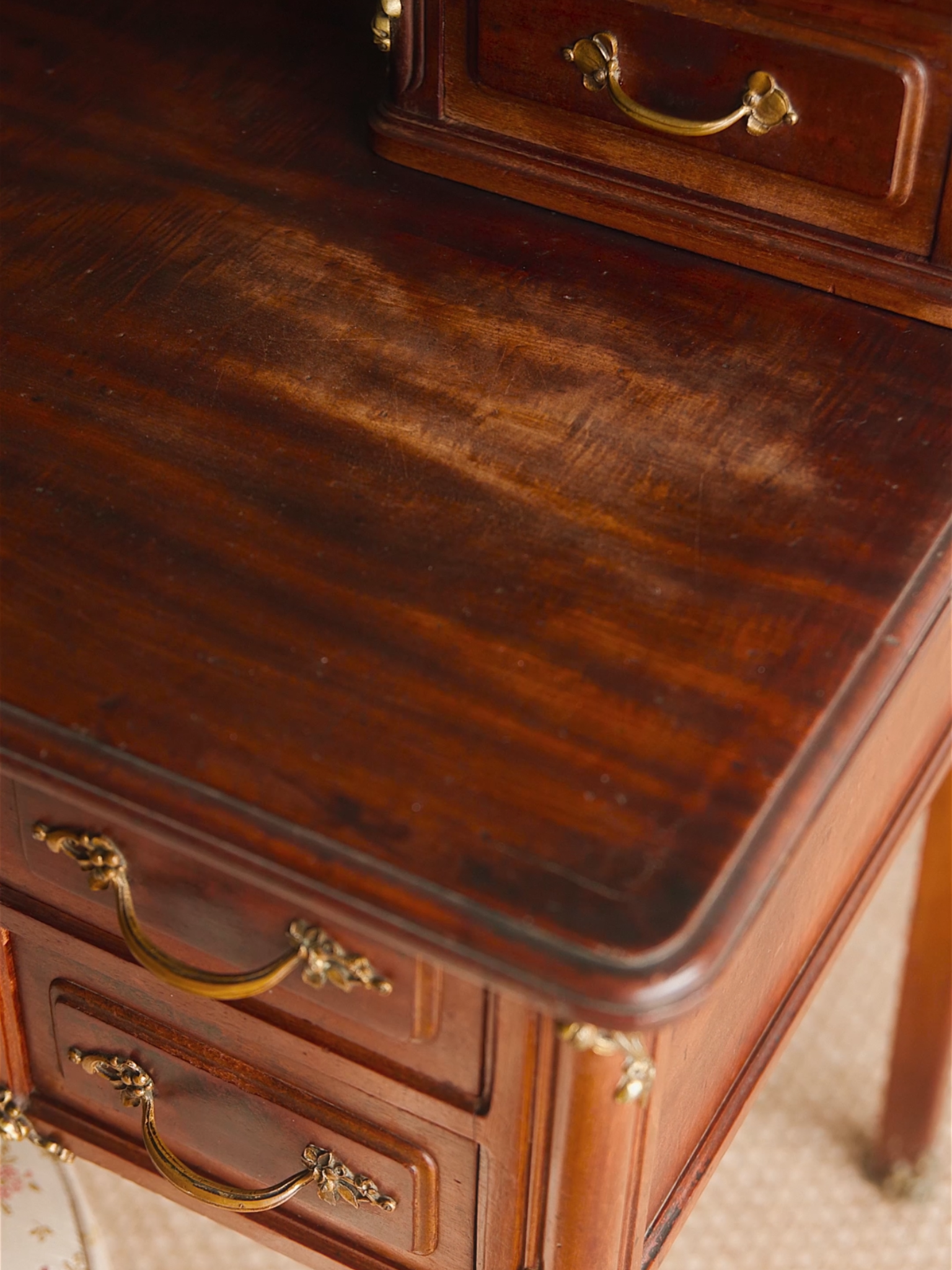 French Trifold Mirrored Vanity With Bronze Accents & Upholstered Chair
