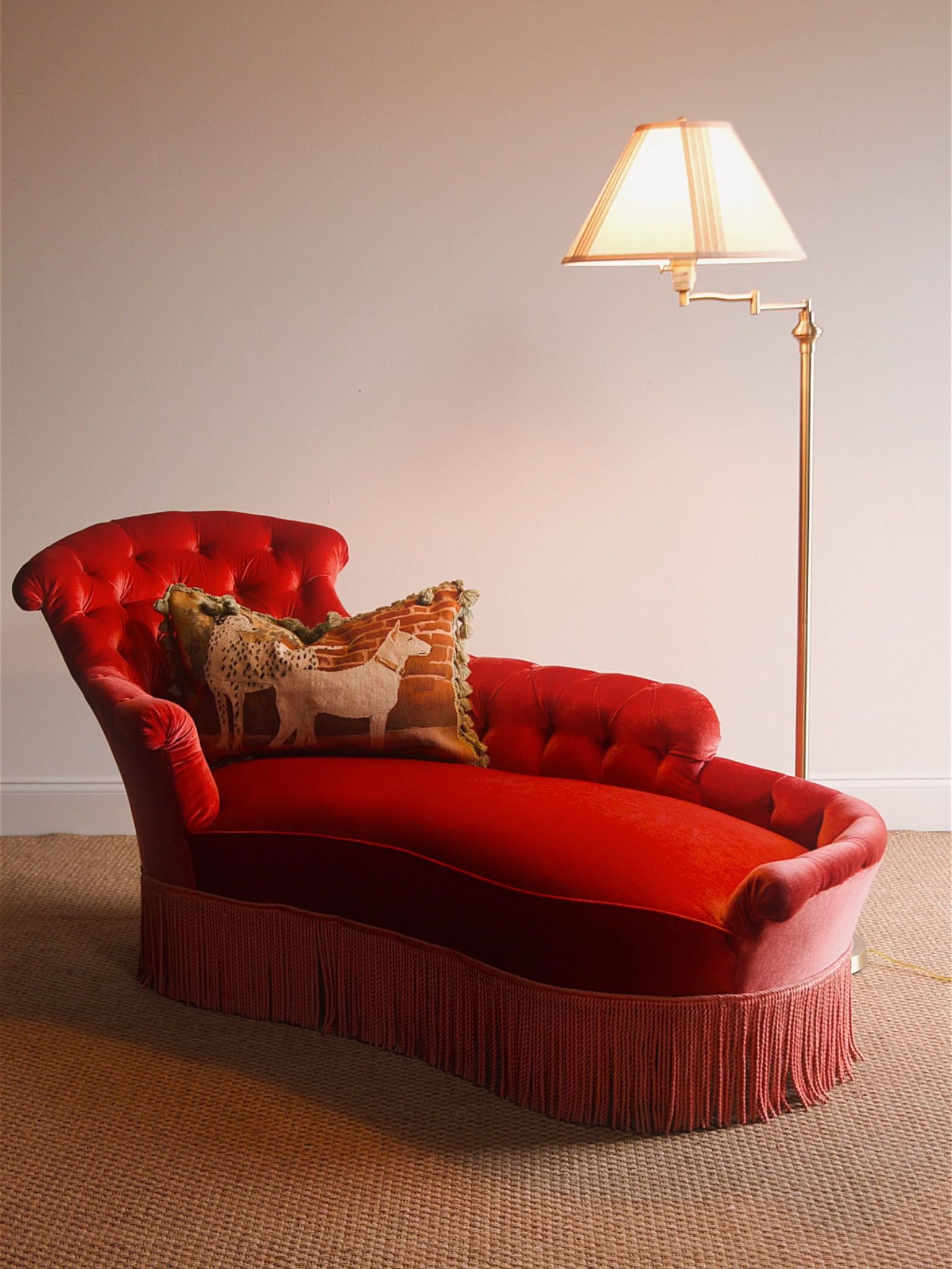 Hot Pink Victorian Chase Lounge with Fringe