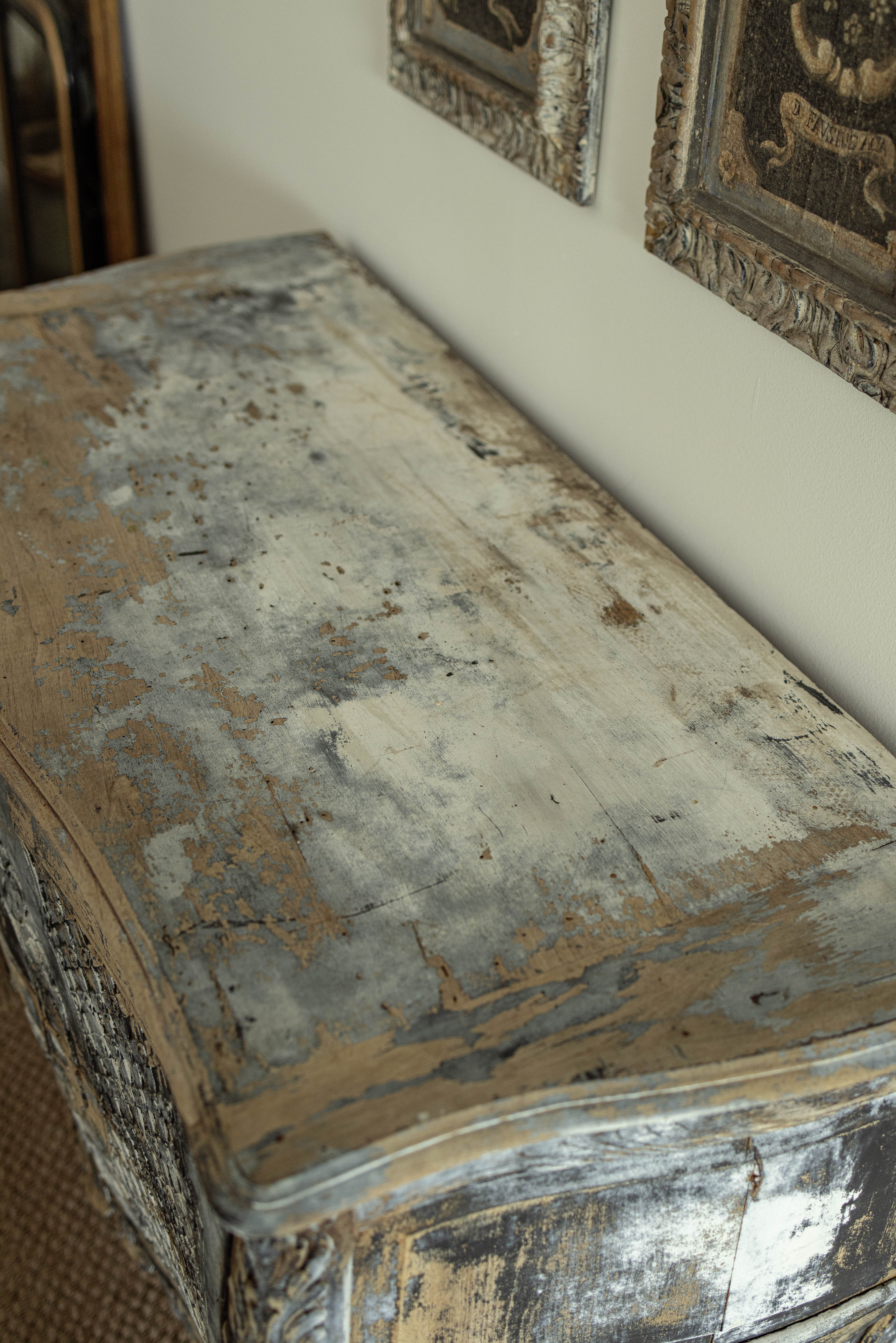 18th-Century Italian Rococo Commode with Original Painted Finish