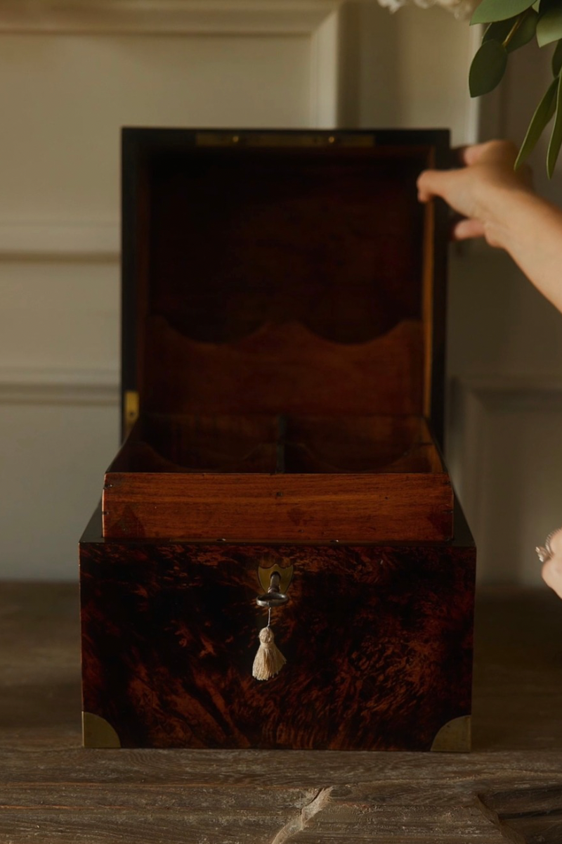 19th-Century Burl Wood Gentleman’s Dressing Box with Fitted Tray