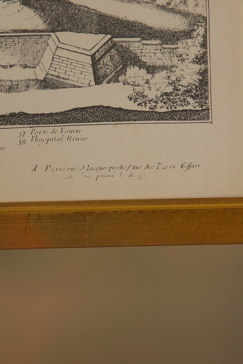Late 17th–Early 18th Century French Engraved View of Lyon (“Lion”), Published by Pierre Giffart