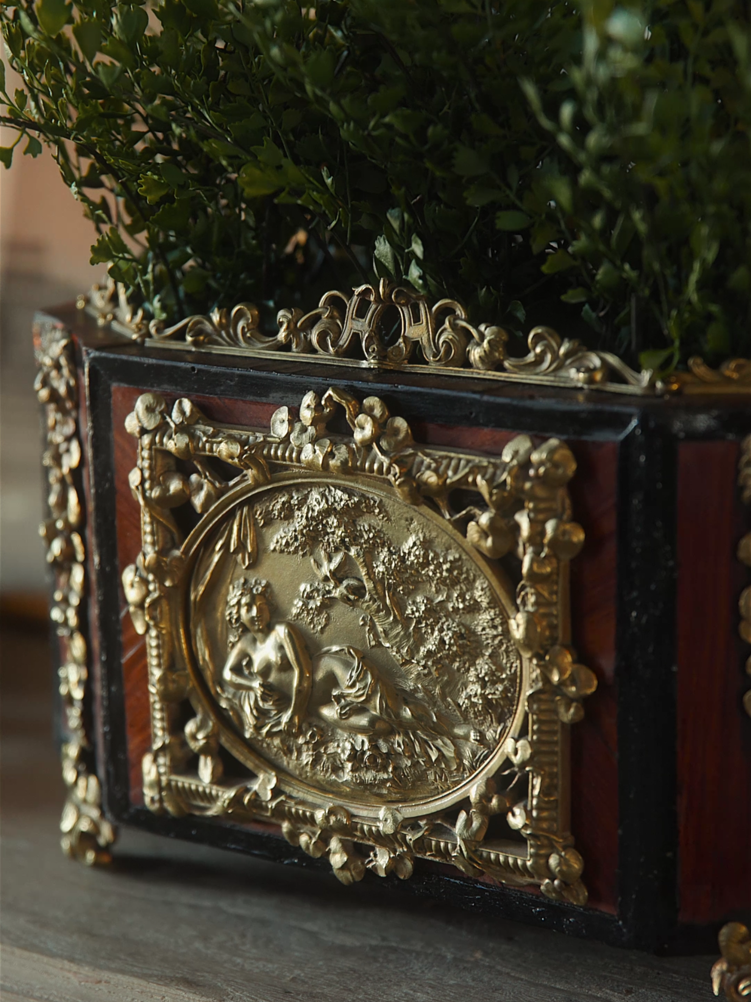 19th-Century French Louis XV–Style Ormolu Mounted Jardinère