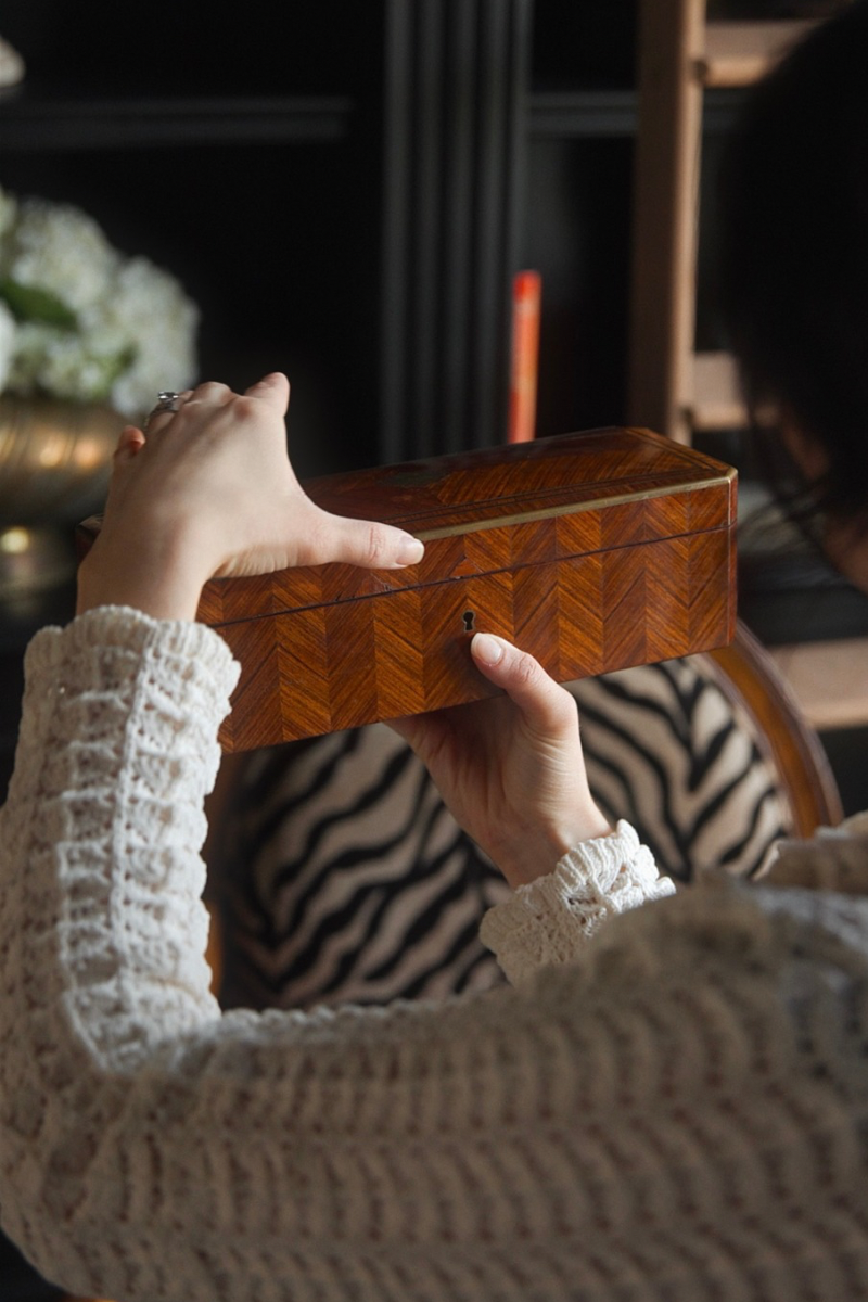 Late 19th Century French Parquetry Inlaid Wooden Cigar Box with Brass Trim and Fitted Interior
