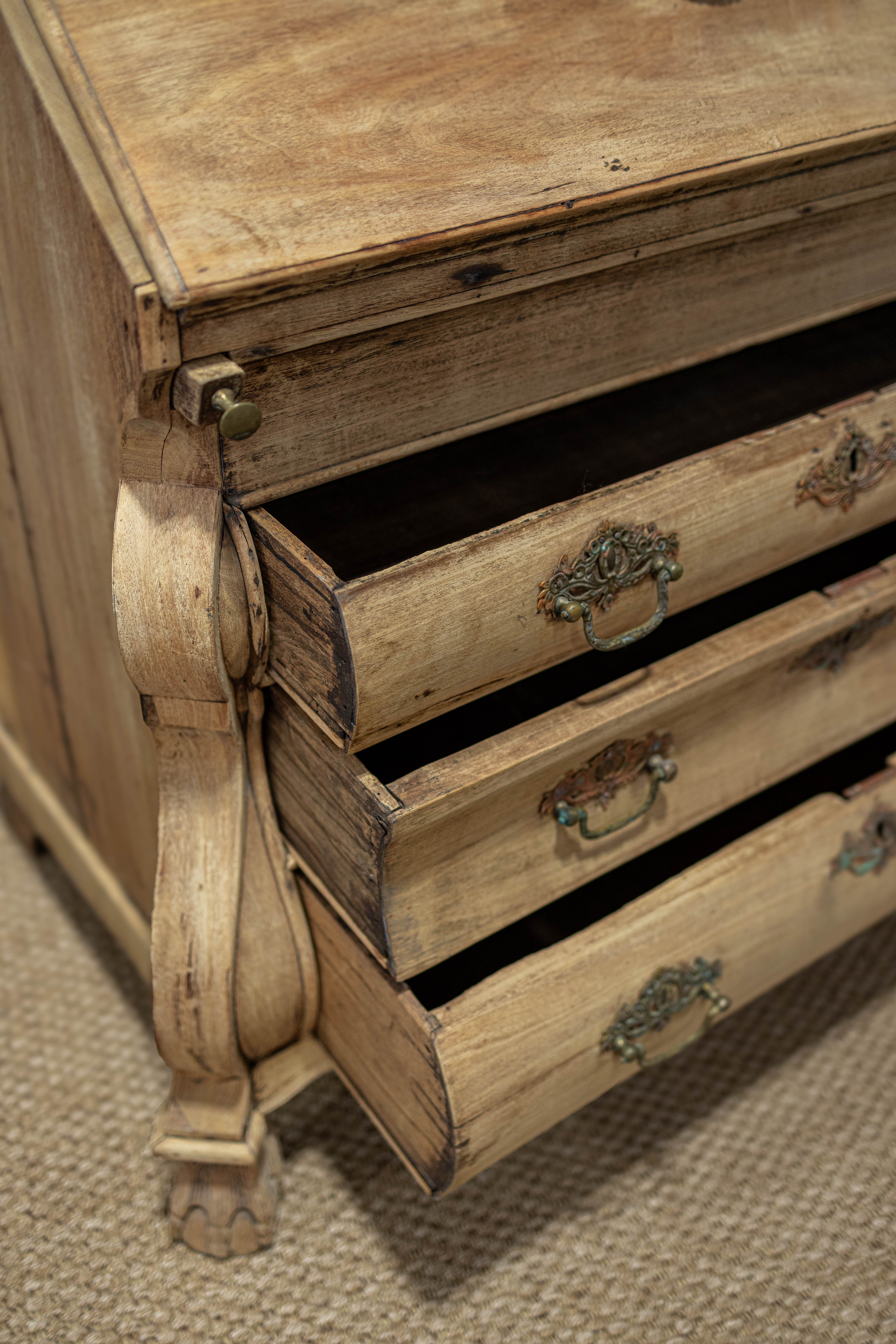 18th Century Dutch Bombe Secretary
