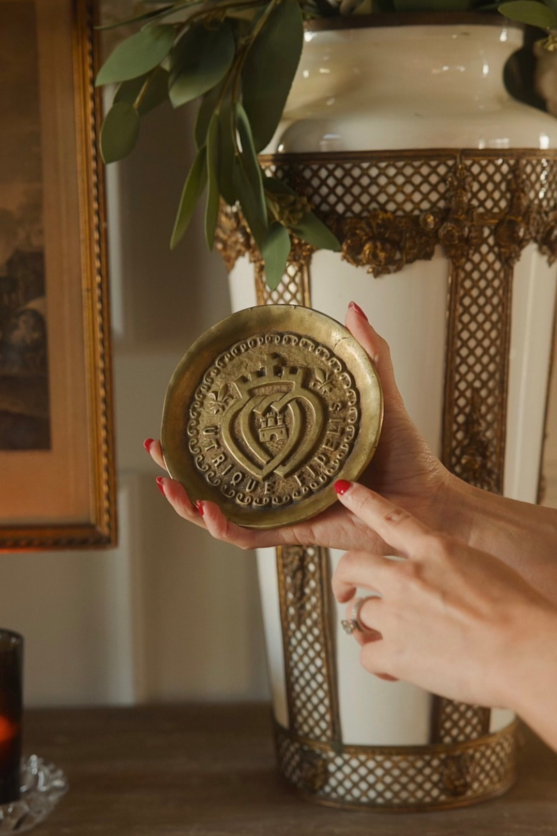 French Vendee Double Heart Brass Dish