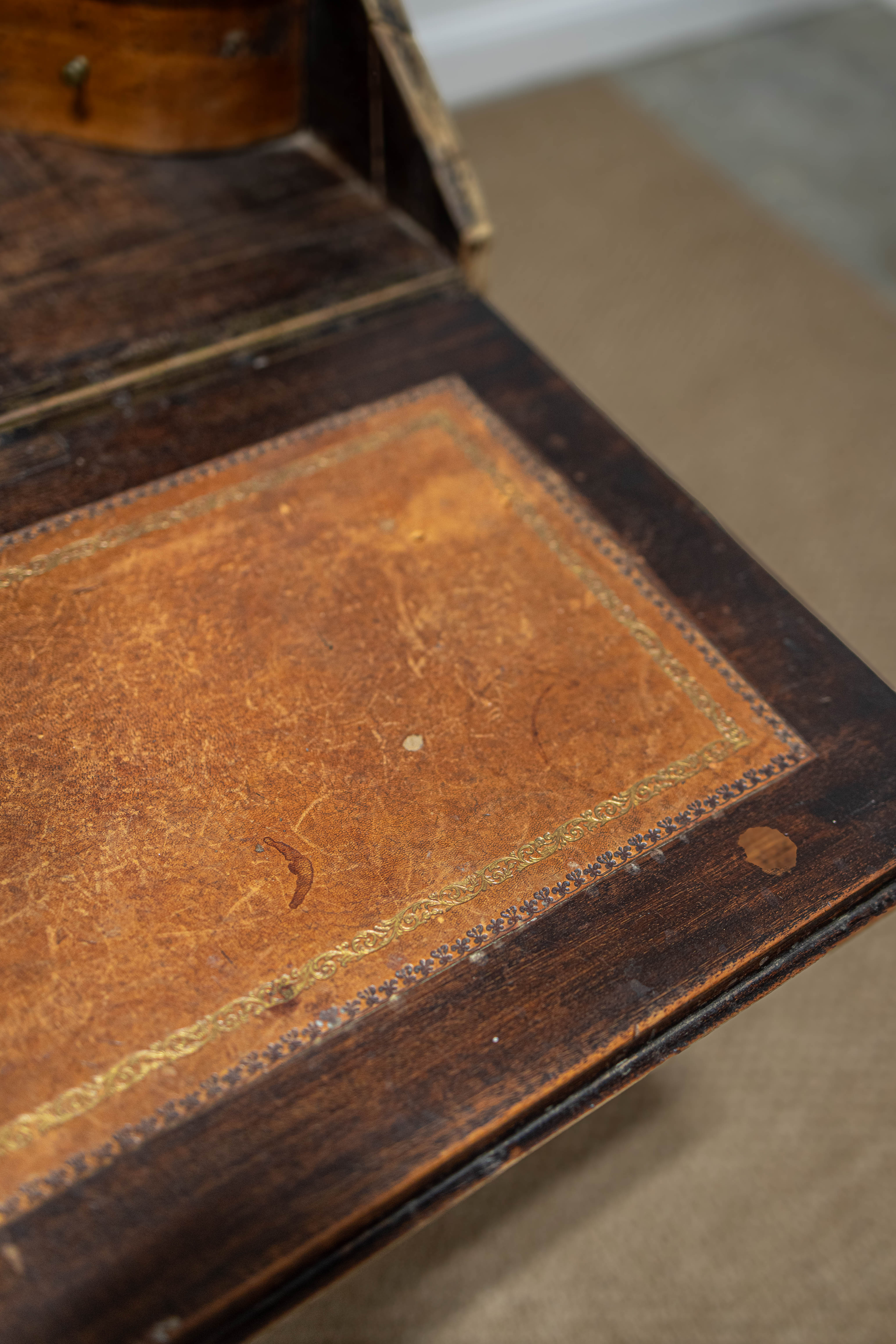 18th Century Dutch Bombe Secretary