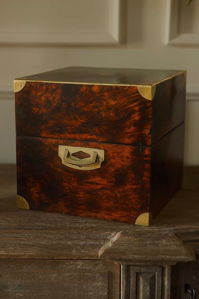 19th-Century Burl Wood Gentleman’s Dressing Box with Fitted Tray