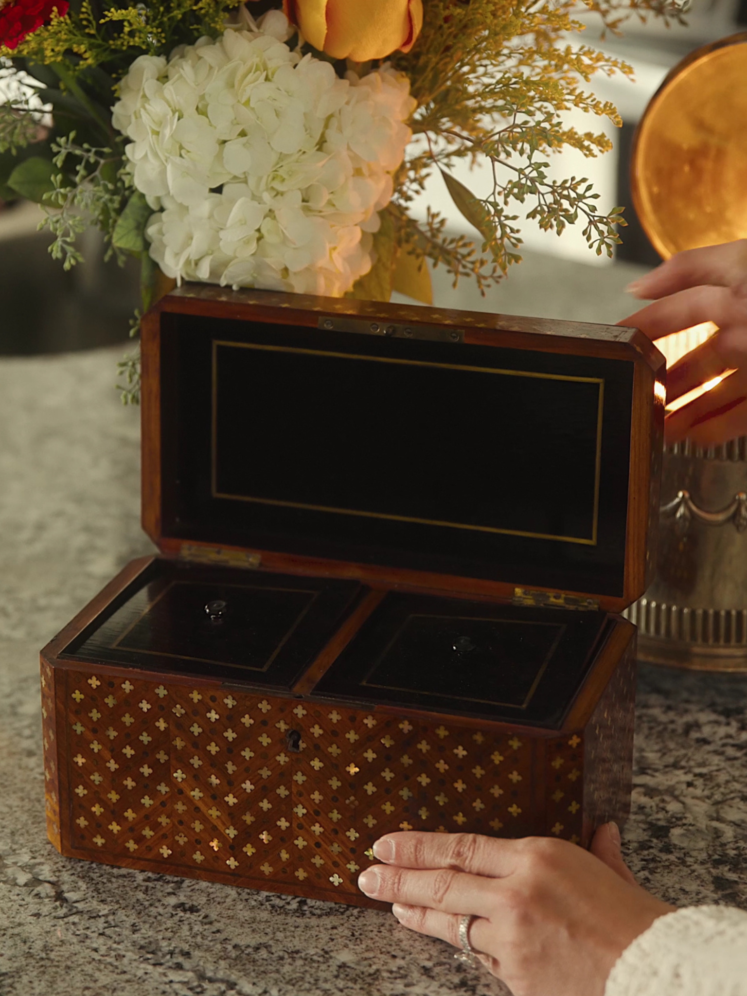 19th Century Maison Alphonse Giroux Tea Caddy with Mother-of-Pearl Inlay