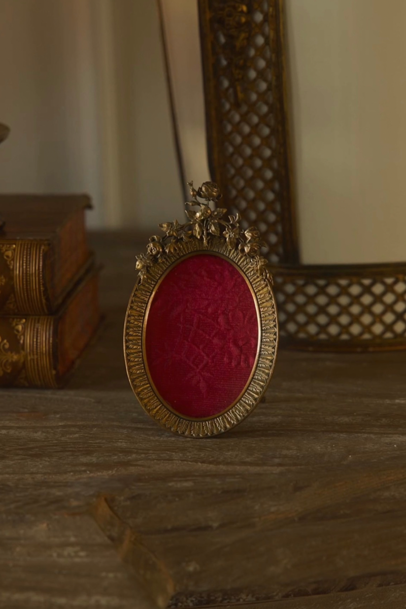 19th C. French Belle Epoque Gilt Bronze Rose Garland Oval Portrait Frame