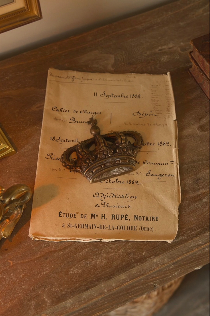 19th C. Bronze Crowned Paper Weight