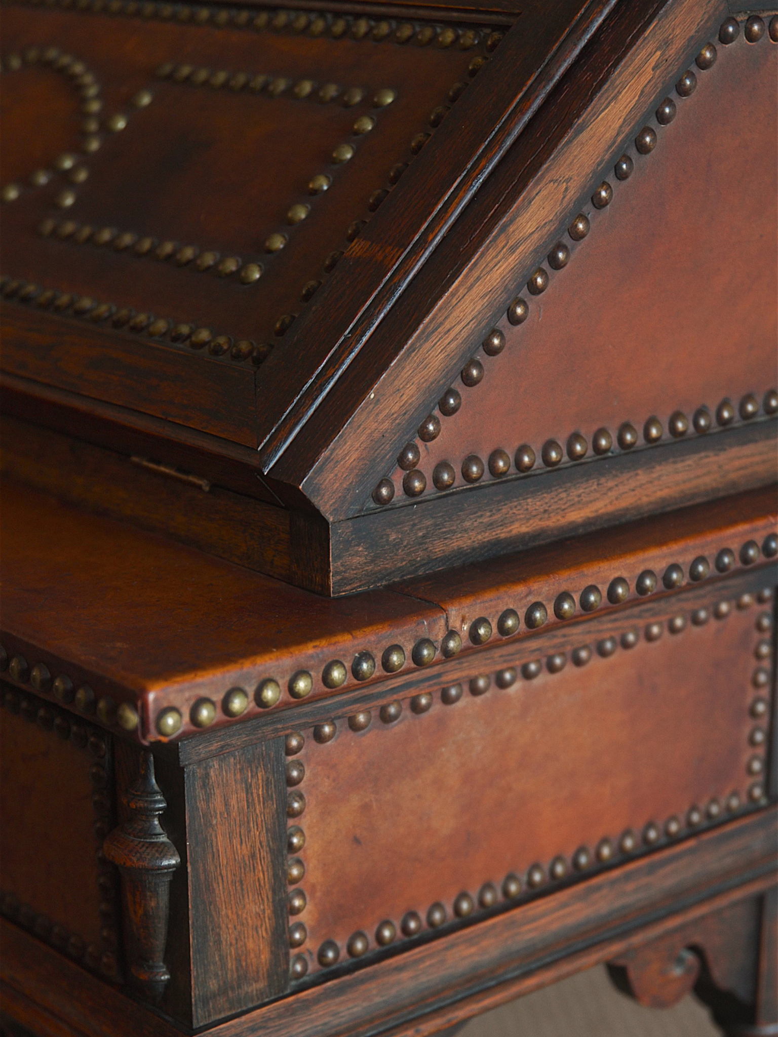 Belgian Baroque Revival Writing Desk by Dujardin–Lammens