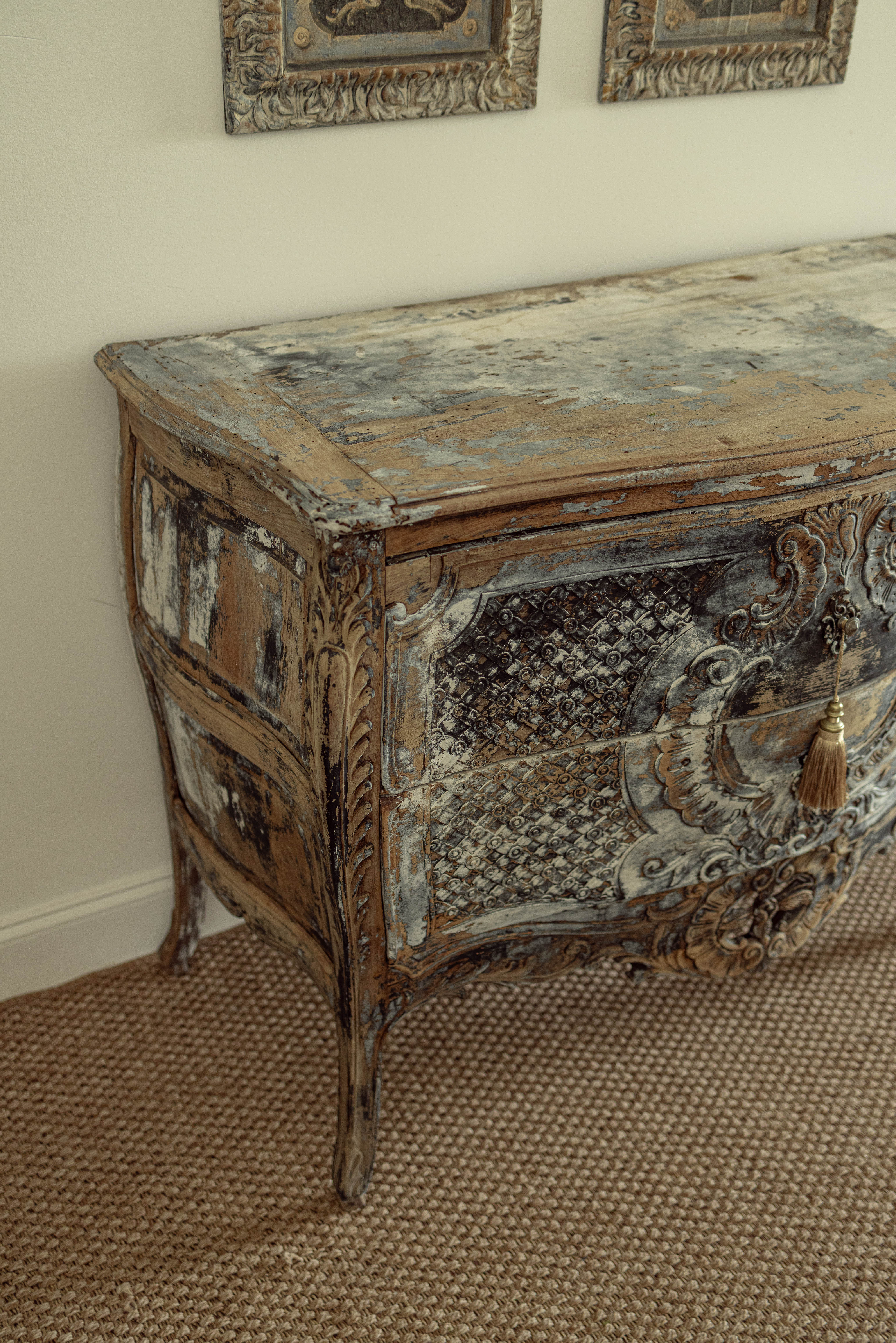 18th-Century Italian Rococo Commode with Original Painted Finish