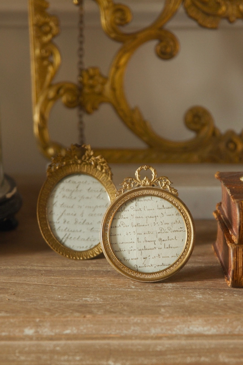 19th Century French Gilt Bronze Round Frame with Laurel Crest