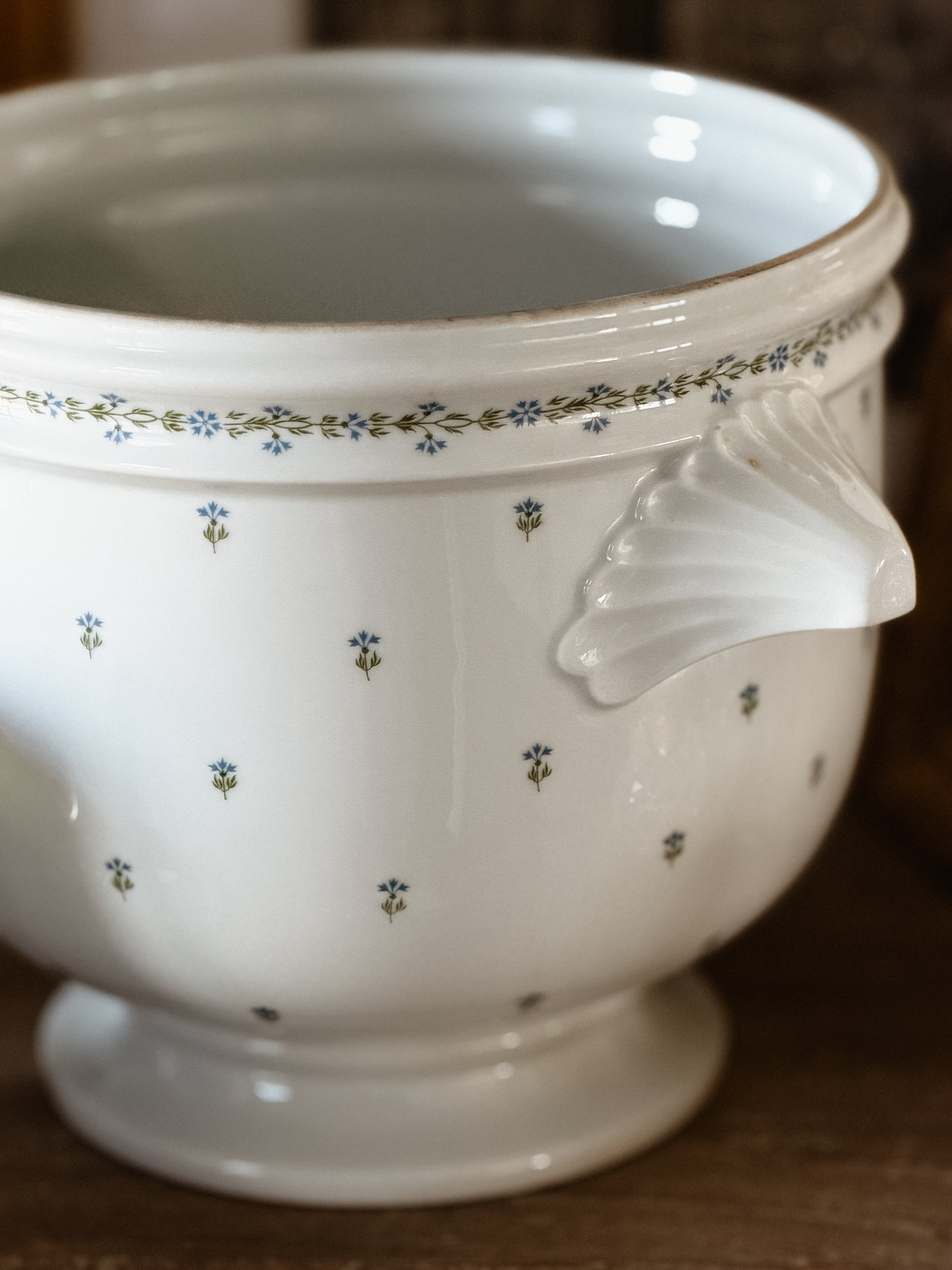 French Limoges Porcelain Cachepot by EDA, Saint-Germain – Hand-Painted Blue Floral Motif