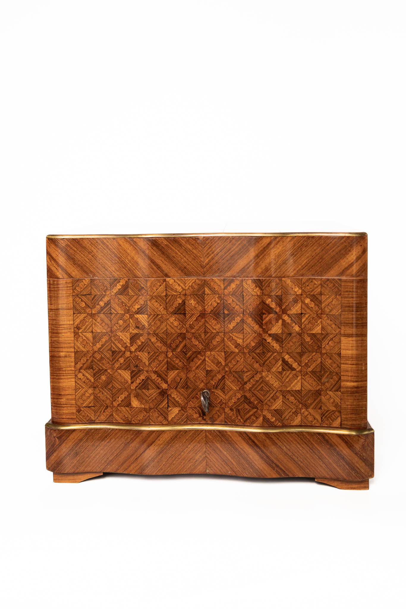 19th Century French Napoleon III Marquetry Tantalus Box with Etched Crystal Decanters