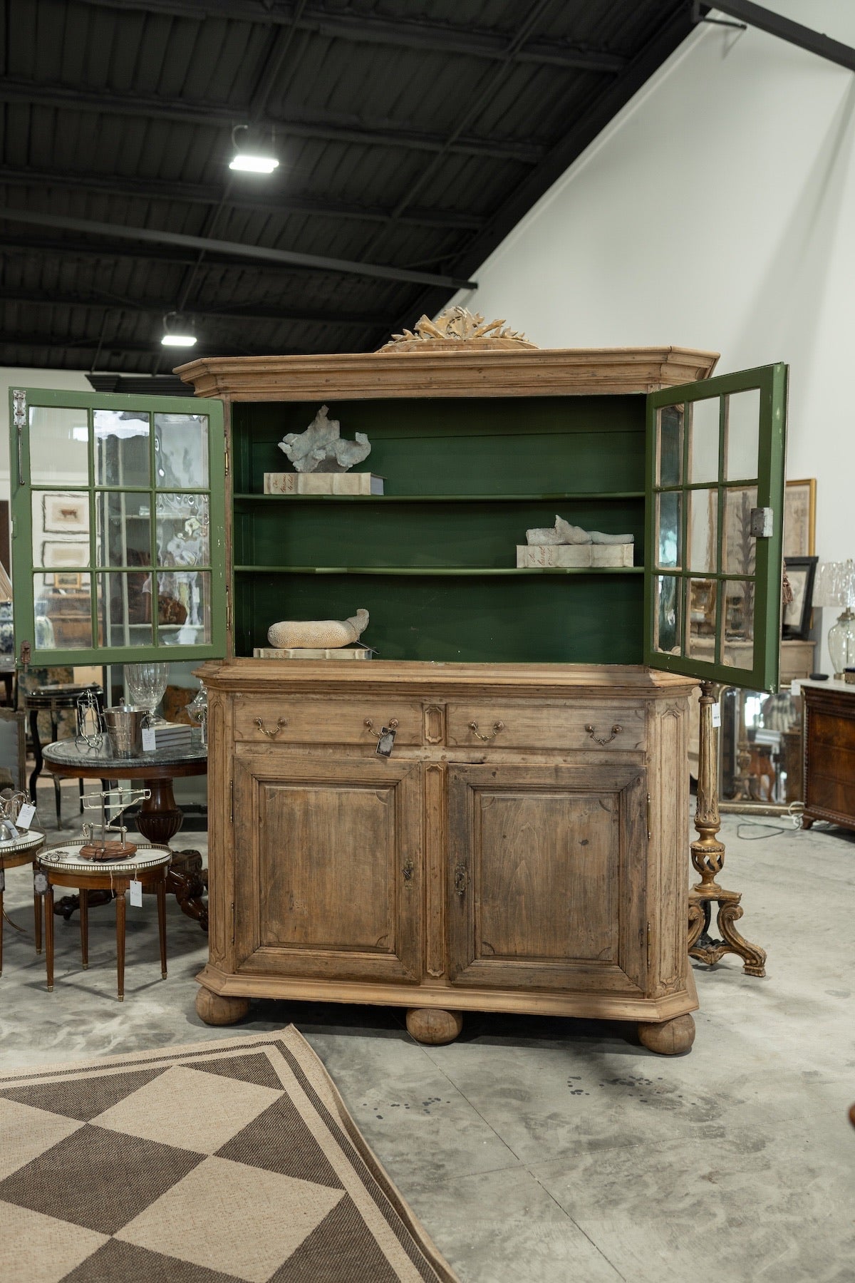 Late 18th Century French Provincial Oak Buffet à Deux Corps