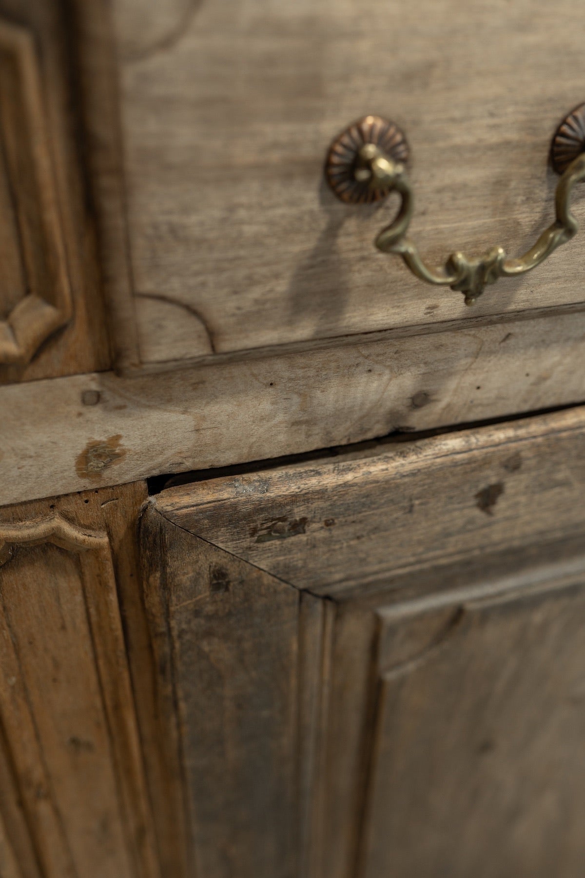 Late 18th Century French Provincial Oak Buffet à Deux Corps