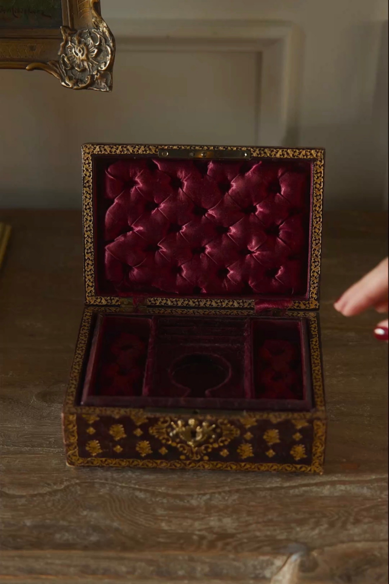 Gilt-Decorated Leather Jewelry Box with Burgundy Velvet Interior
