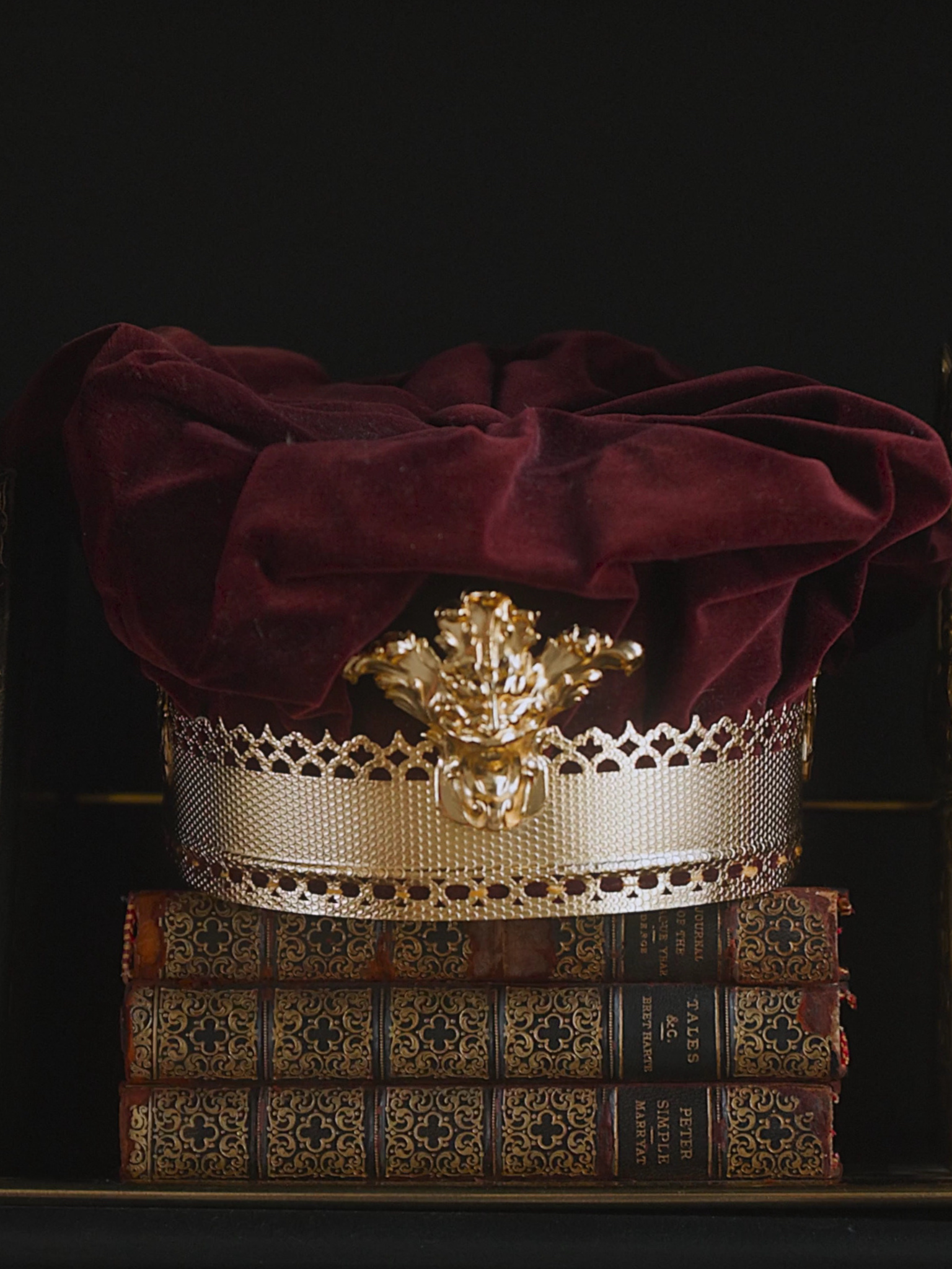 Vintage Theatrical Crown-Cap – C.E. Ward, New London, Ohio (c. mid-20th century)