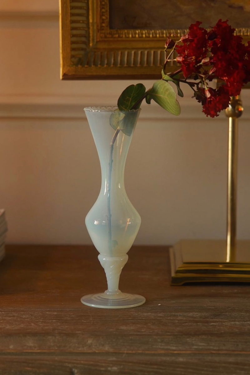 19th C. Singular French White Opaline Glass Bud Vase - Short