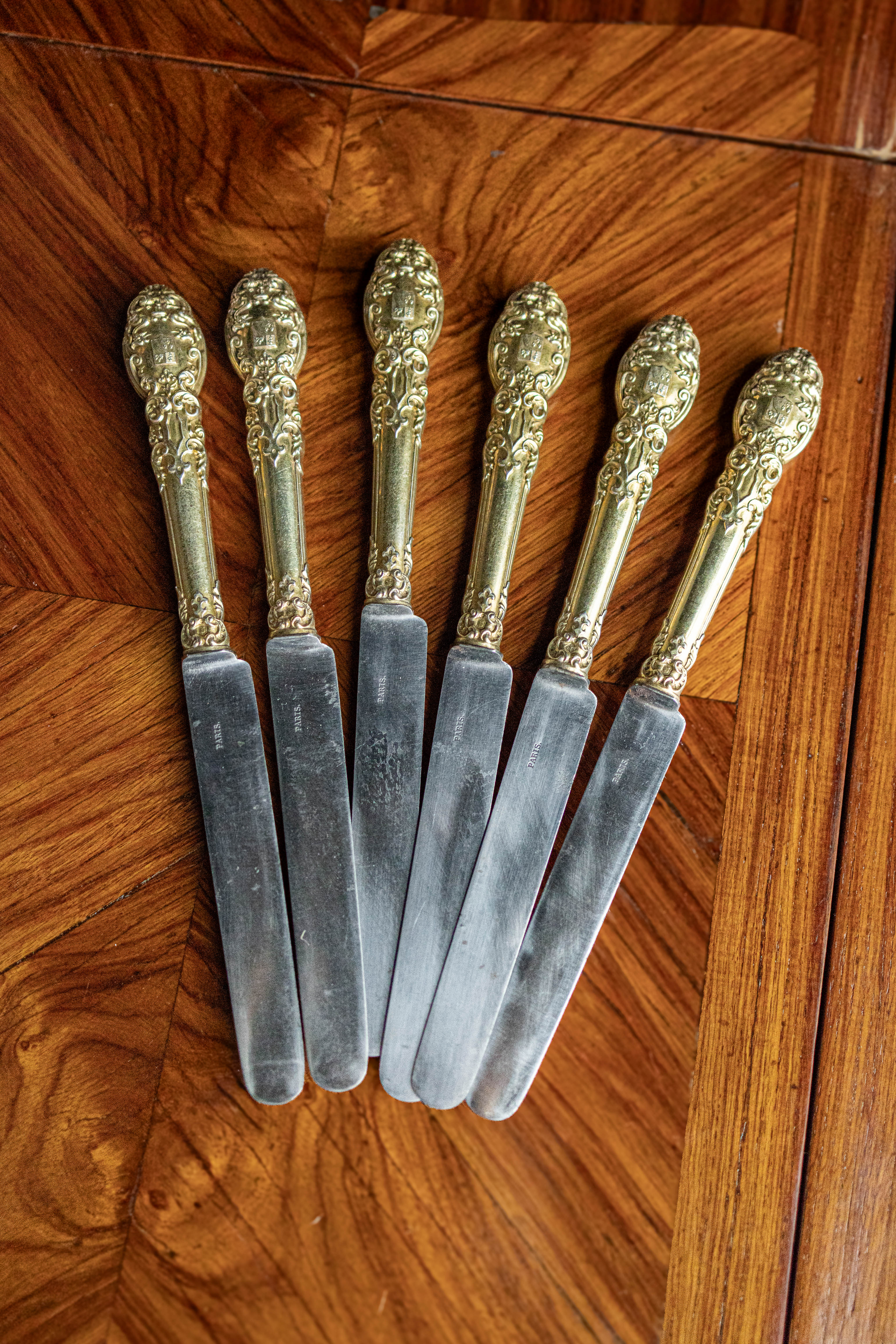 Set of 6 Paris Stamped Butter Knives