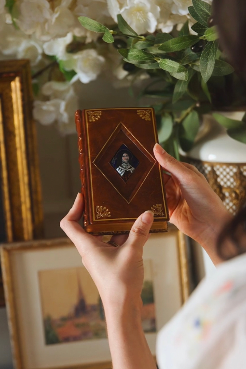 1920s French Devotional Missal with Hand-Painted Limoges Enamel of Sainte Thérèse