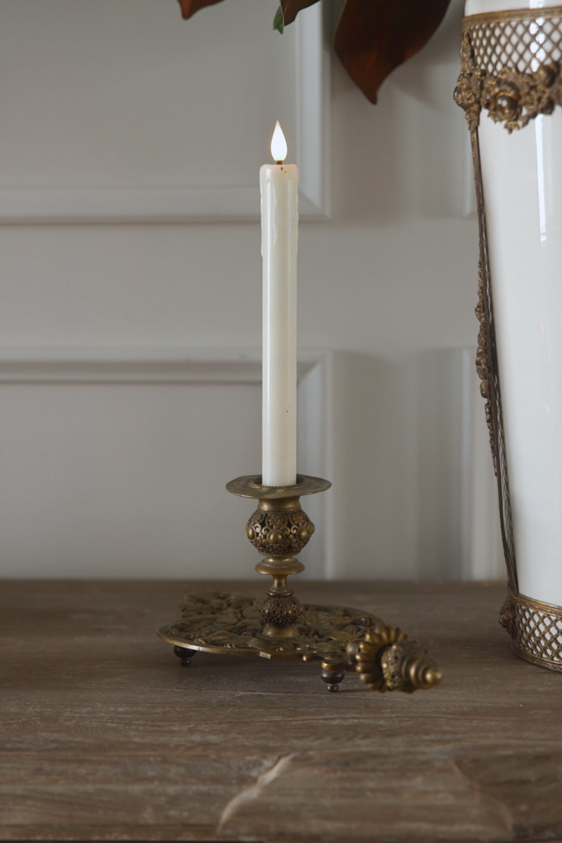 19th Century French Gilt Bronze Lion Chamberstick