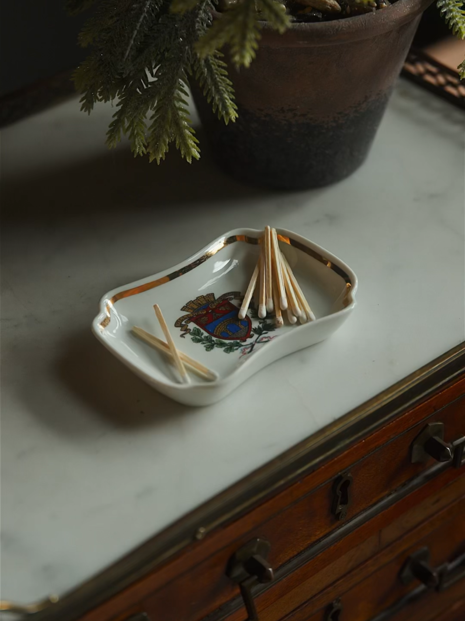 French Poecelain Armorial Trinket Dish - 2