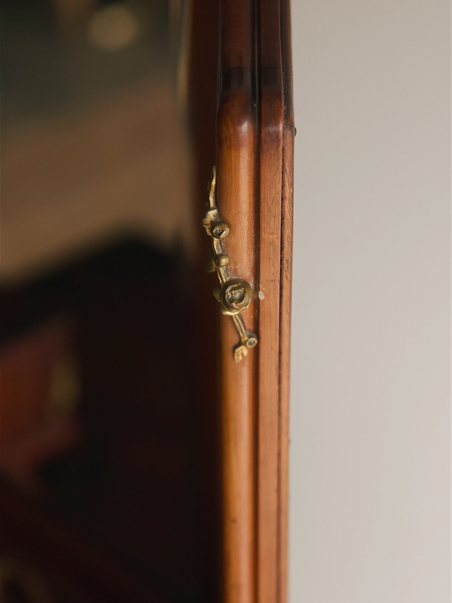 French Trifold Mirrored Vanity With Bronze Accents & Upholstered Chair