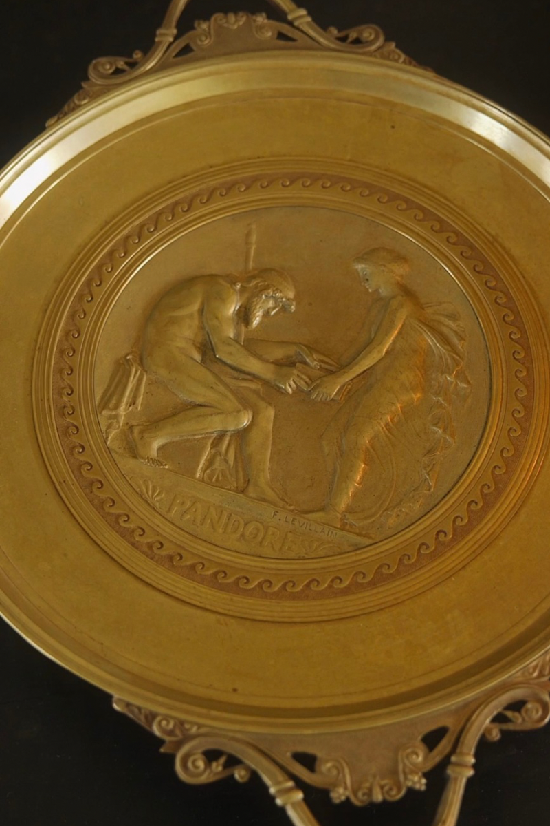 19th Century Bronze Tazza