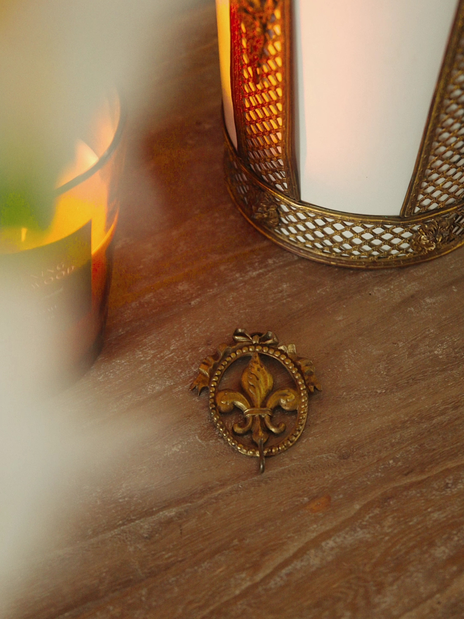Brass Fleur-de-Lis Hook with Ribbon Detail