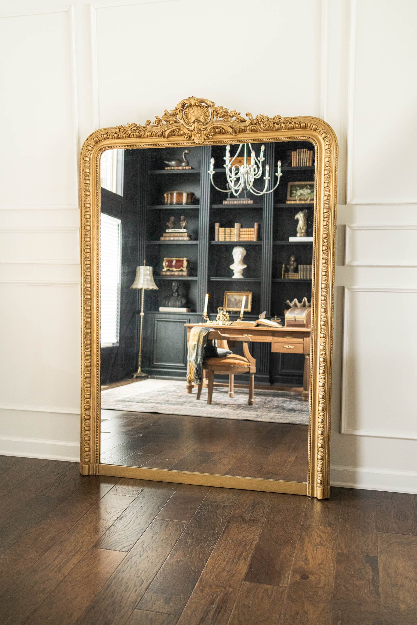 1800s French Gilt-Wood Mirror