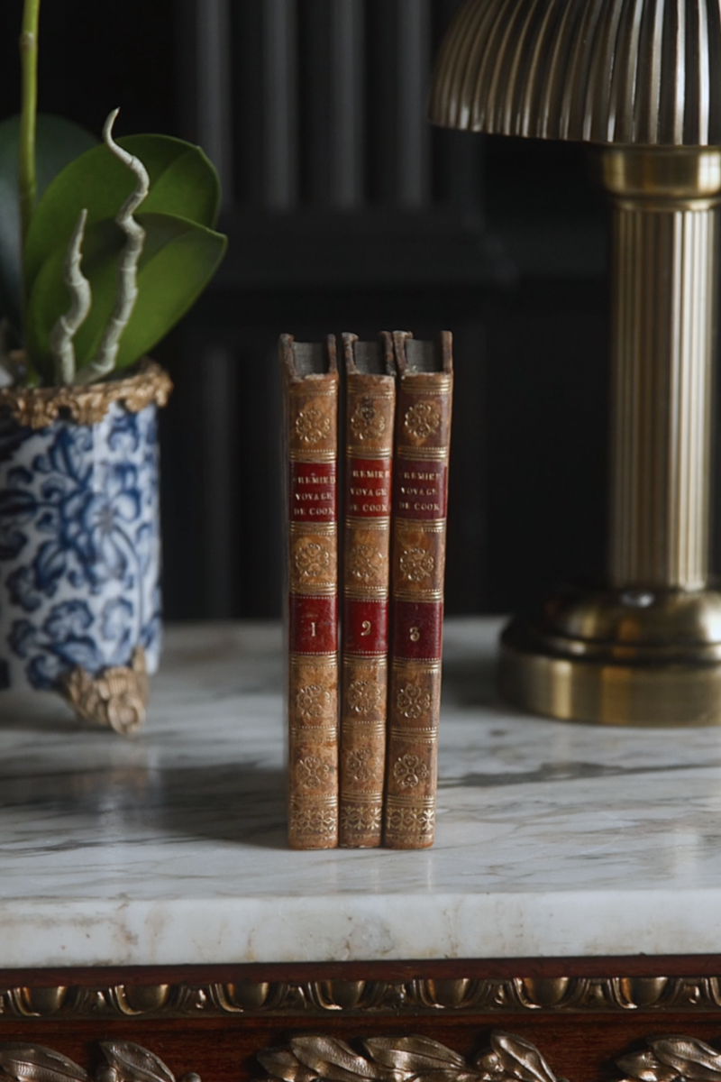 Early 19th Century French Edition - Captain Cook's First Voyage (Three Volume Miniature Set) - 1806
