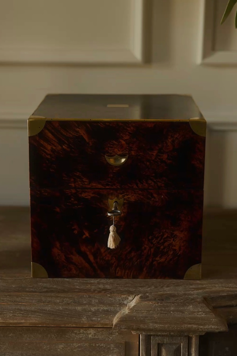 19th-Century Burl Wood Gentleman’s Dressing Box with Fitted Tray