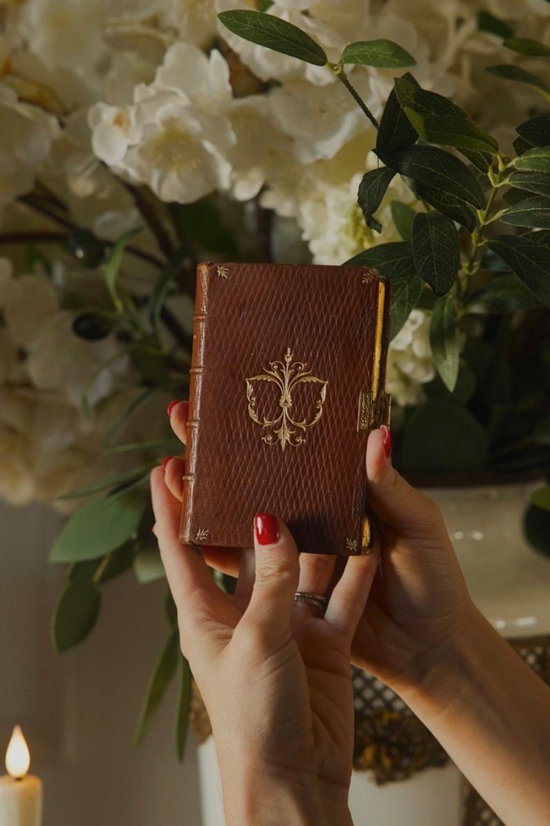 1867 French “Paroissien Romain” Prayer Book — Gilt-Decorated Leather Binding with Ornamental Clasp