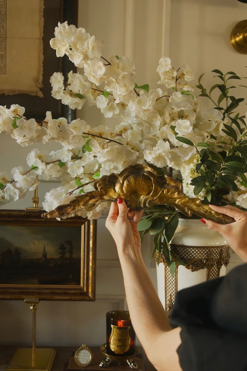 Brass Shell & Foliate Wall Swag
