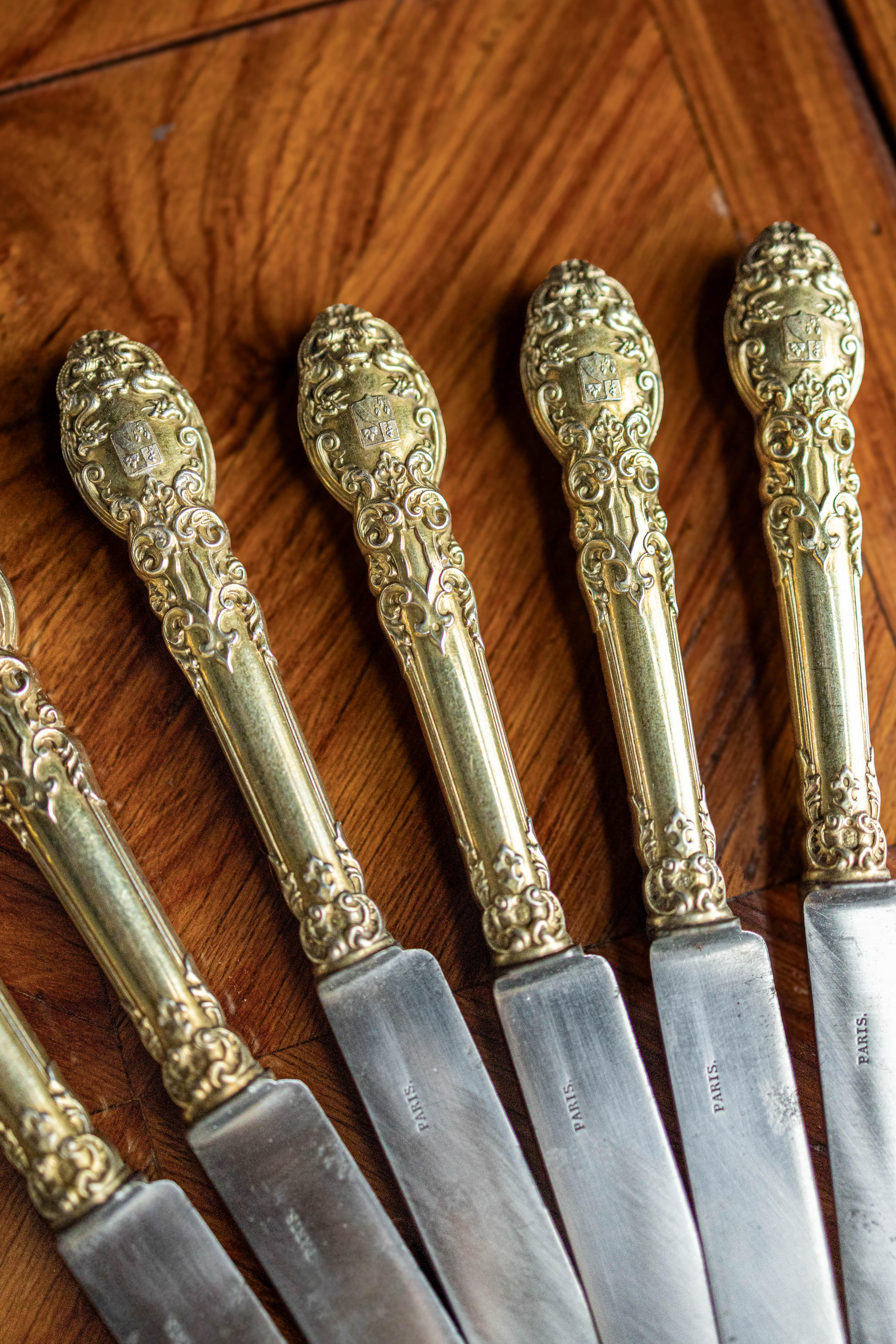 Set of 6 Paris Stamped Butter Knives