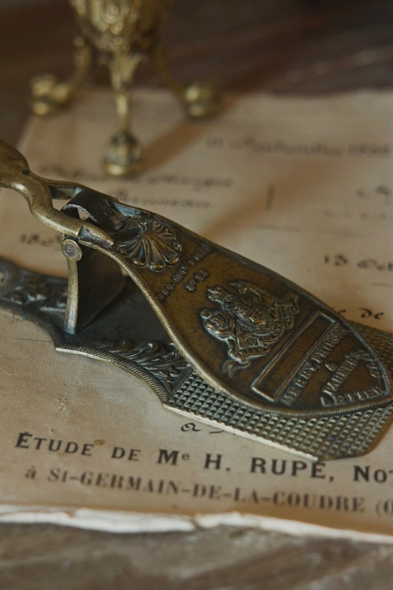 Decorative Brass Letter Clip with Royal Coat of Arms