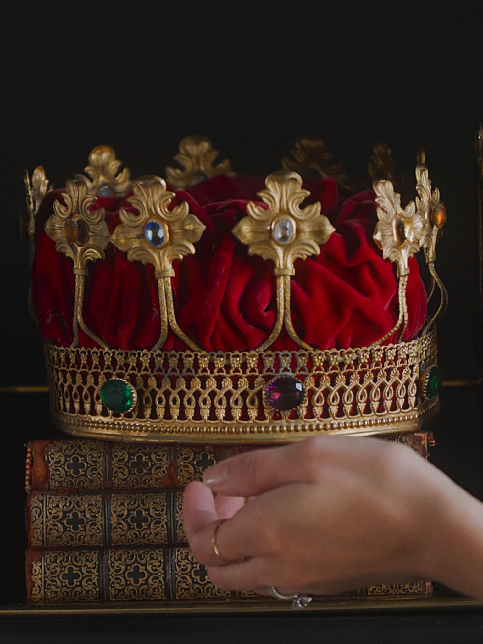 Antique Theatrical Crown – M.C. Lilley & Co., Columbus, Ohio (c. late 19th–early 20th century)