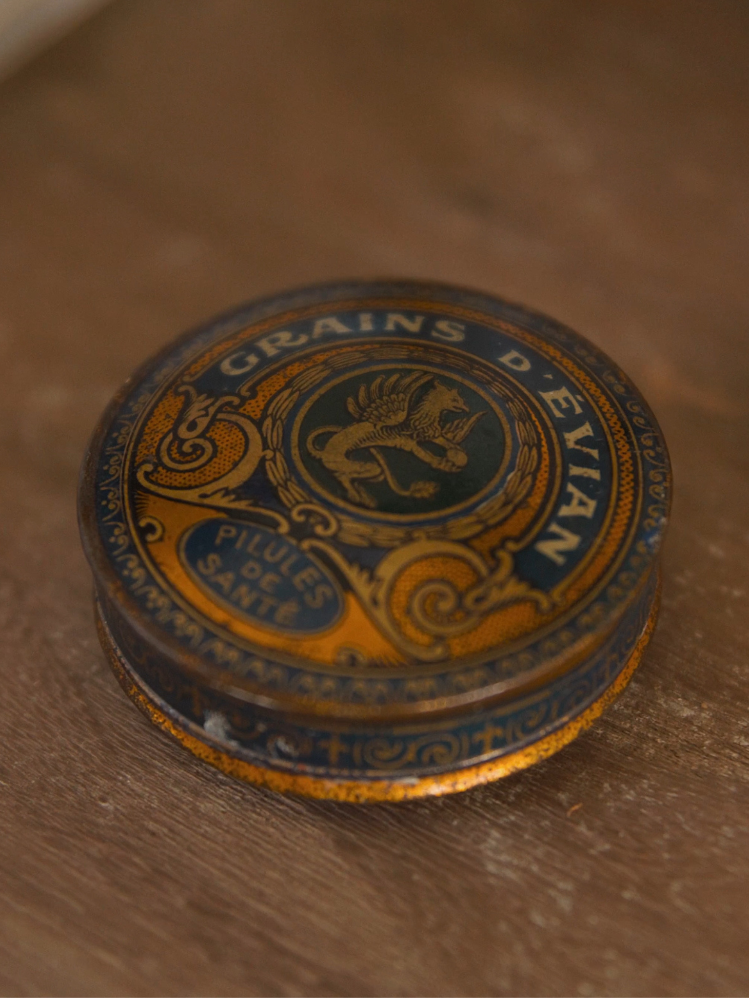 French Advertising Pill Tin - Grains d'Evian Pilules de Sante
